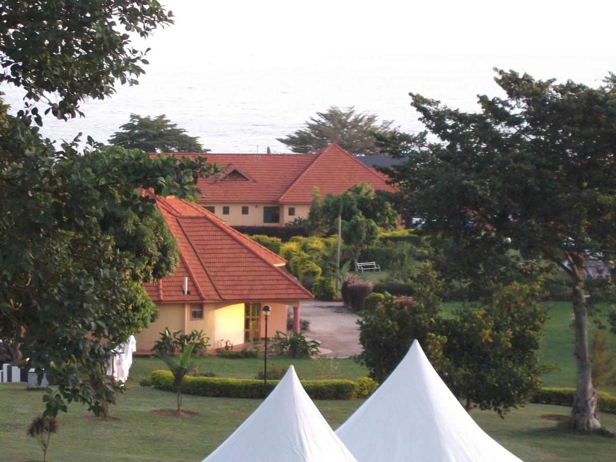Peniel Beach Hotel Entebbe Esterno foto